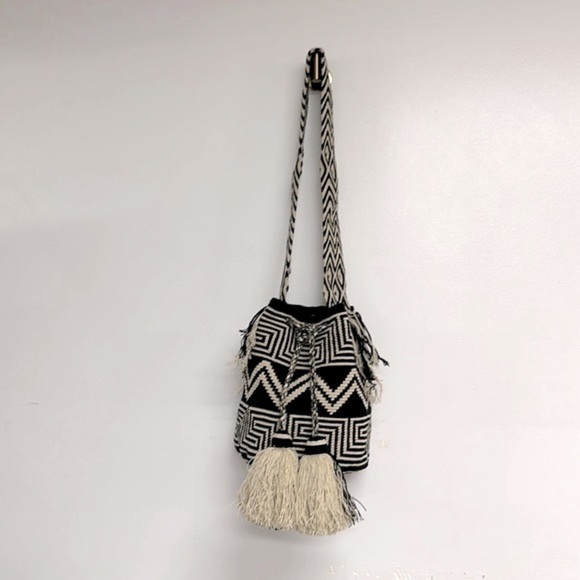 THE BIKINI ROOM Black and White Bohemia Bag - Picture 3 of 13